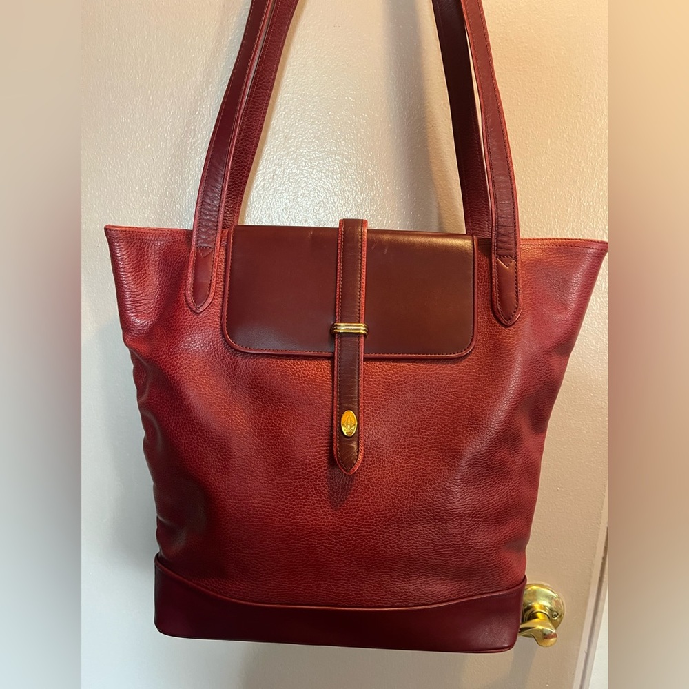 Cartier Must De Cartier Genuine Leather Shoulder Bag